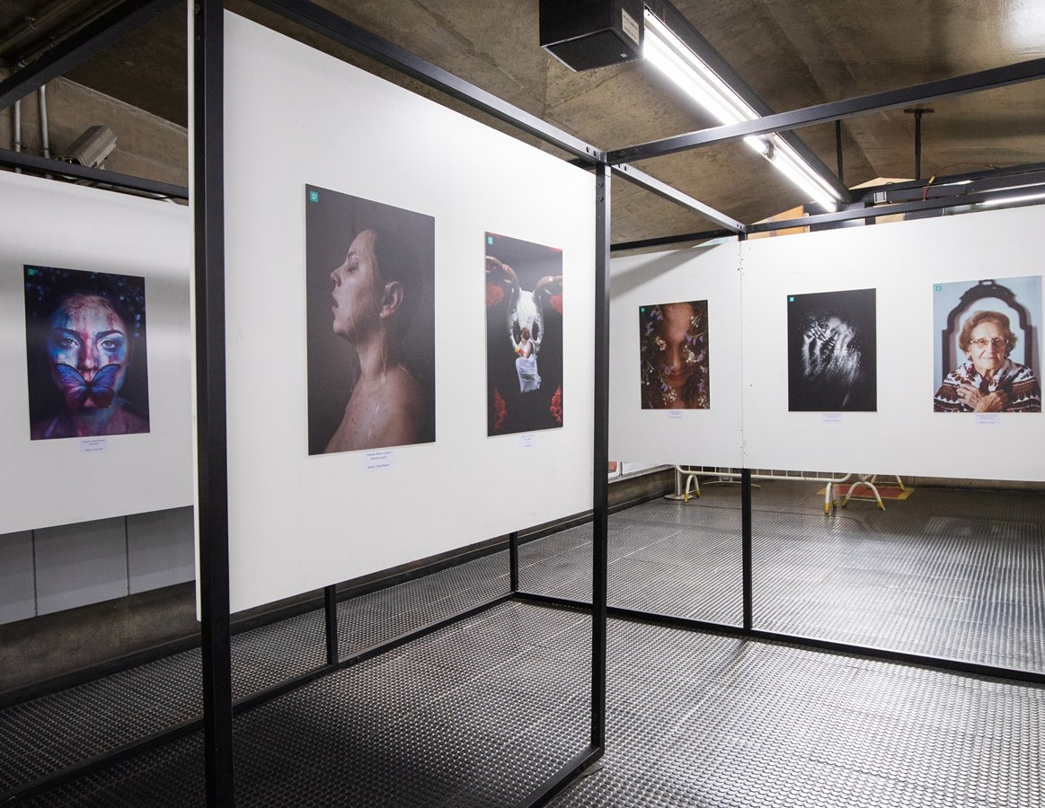 Une exposition d’arts visuels à la Poudrière