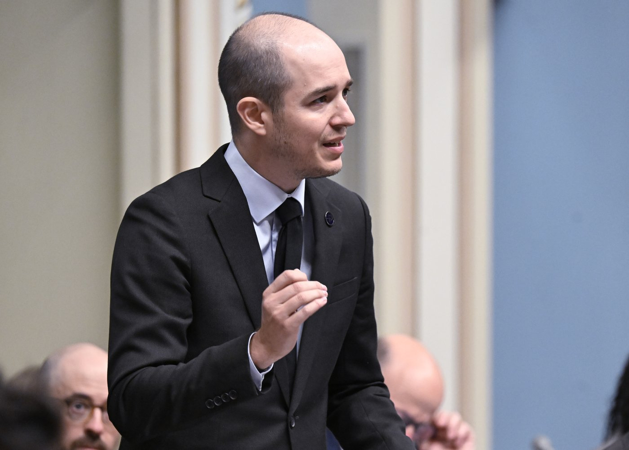 Alexandre Leduc redevient leader parlementaire de Québec solidaire | L ...