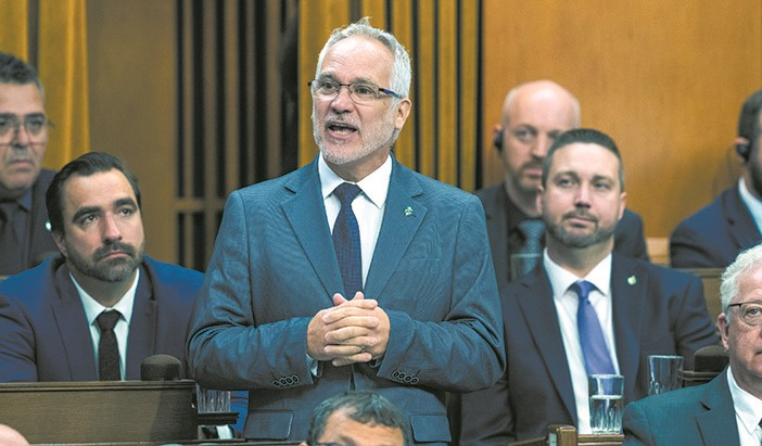 Le député de Richmond-Arthabaska, Eric Lefebvre, précise que l’appel de demandes annuel pour Emplois d’été Canada (EEC) se déroule jusqu’au 11 décembre 2025.