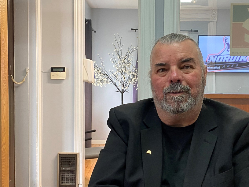 Il se lance pour l’Union nationale dans Richmond