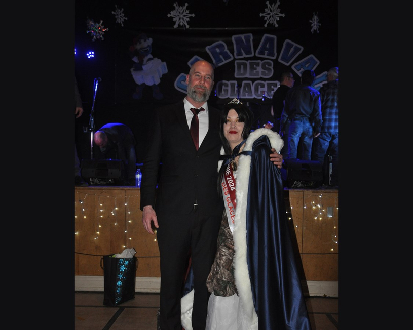 Mélissa Lacroix élue reine 2024 du Carnaval des Glaces de Danville