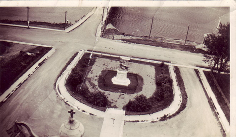 St Georges terrassant le dragon. (Photo Claude Gilbert).
