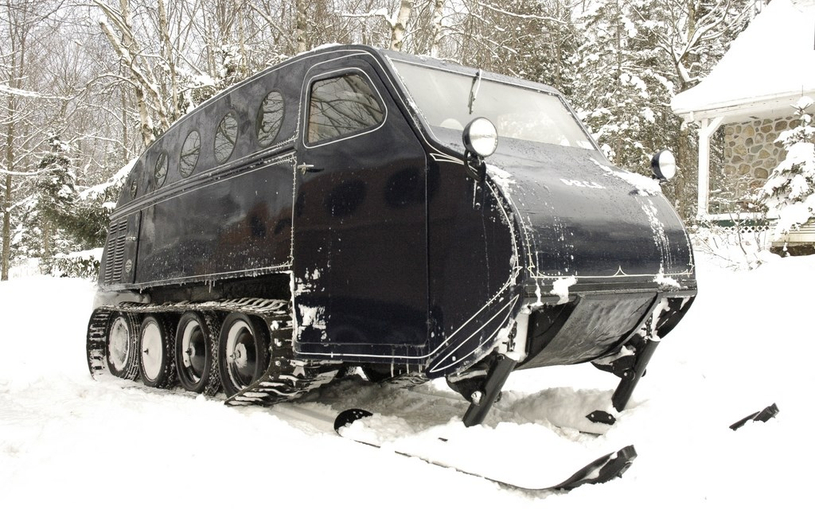 Le B-12 de Bombardier s’invite au Carnaval de Saint-Claude
