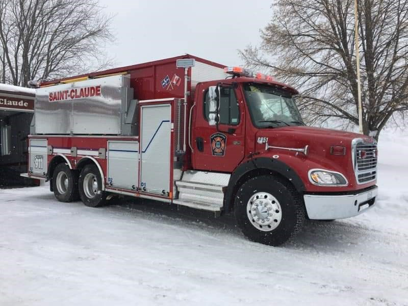 Un tout nouveau camion-citerne pour le service incendie de Saint-Claude