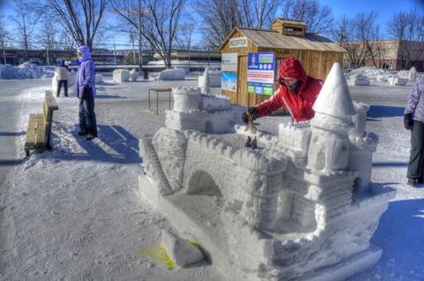 Le Château Sculpture sur neige 2012