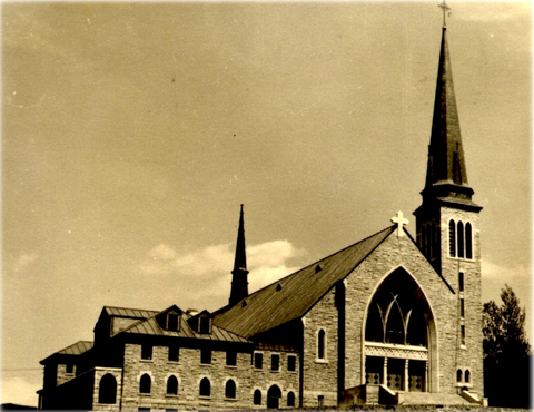 L'église l'Assomption, fin des années 1950