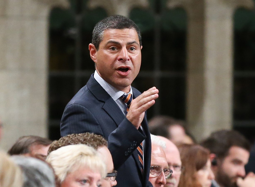 Alain Rayes craint un scandale des commandites, version 2.0