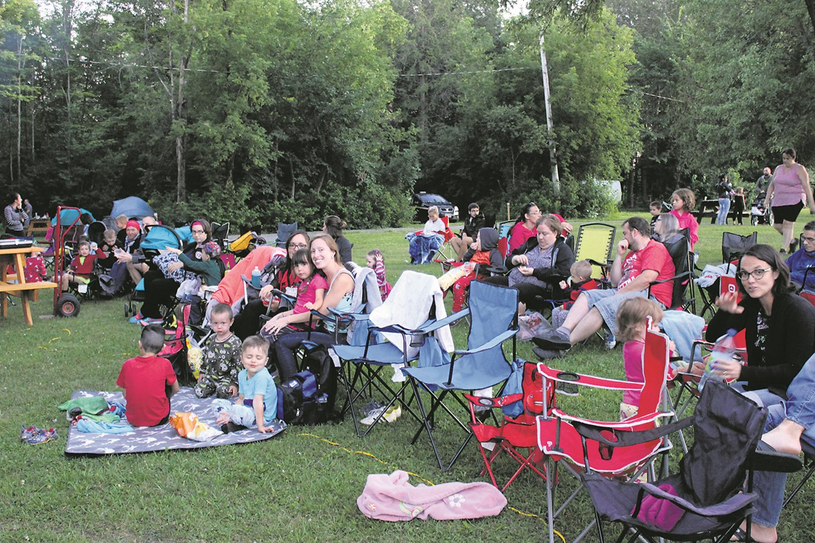 Cinéma en plein air au Camping et parc Watopeka