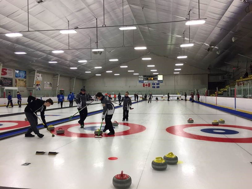 Festival provincial de curling à l’aréna de Kingsey-Falls 