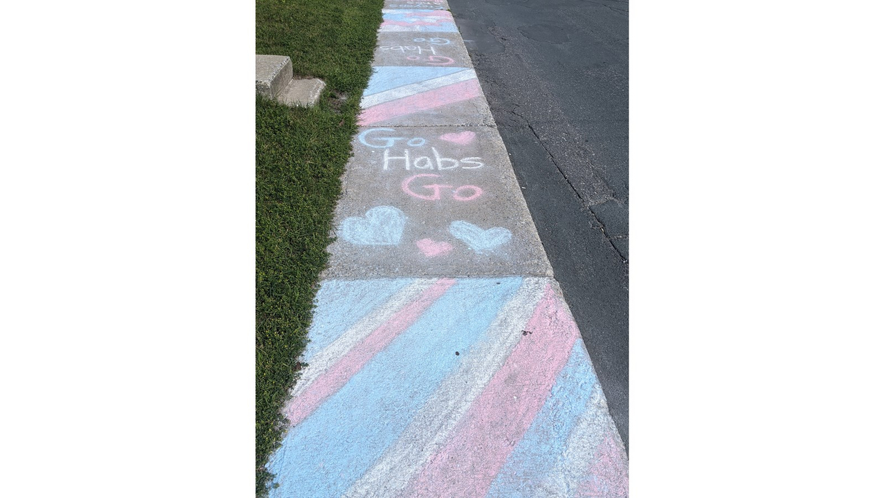 Des trottoirs aux couleurs des Canadiens de Montréal