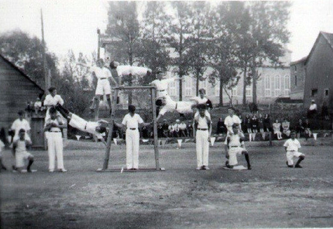 1940