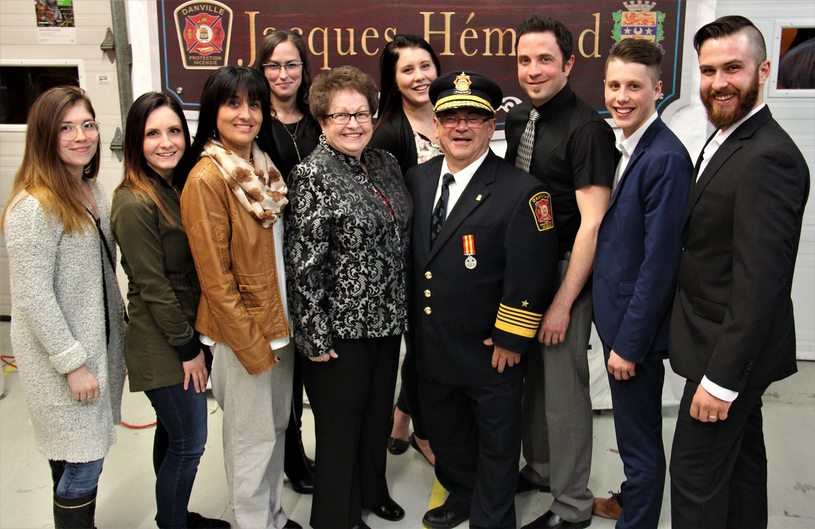 La caserne 47 de Danville baptisée la caserne Jacques Hémond