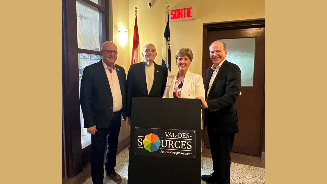 Hugues Grimard, Jacques Poiré, l’honorable Marie-Claude Bibeau, ainsi que André Bachand.