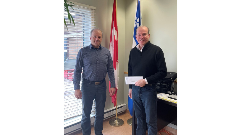 André Bachand participe au projet de parc intergénérationnel de Wotton