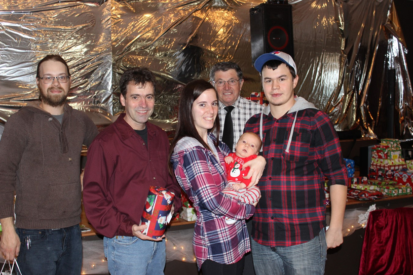 Fête de Noël et des nouveau-nés à St-Claude