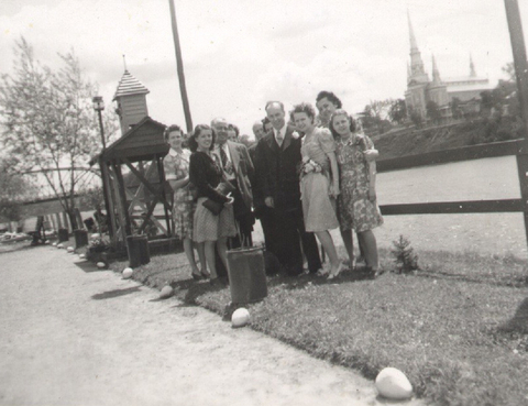 Derrière le Grand Hôtel en 1940