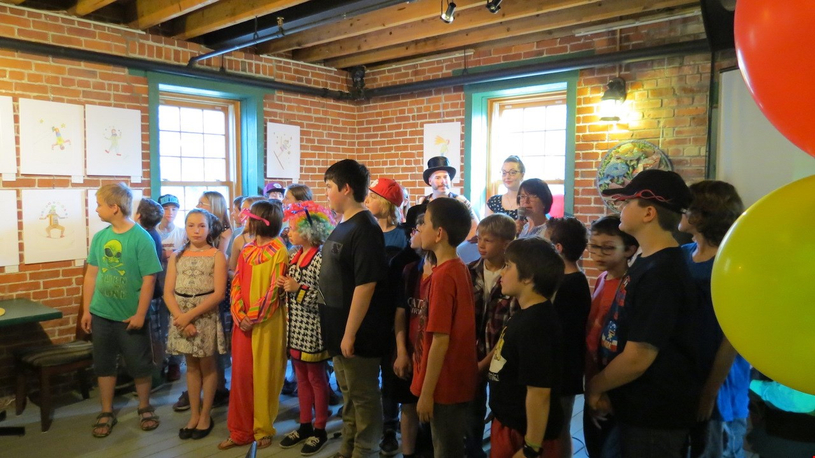 42 jeunes exposent à la Poudrière de Windsor