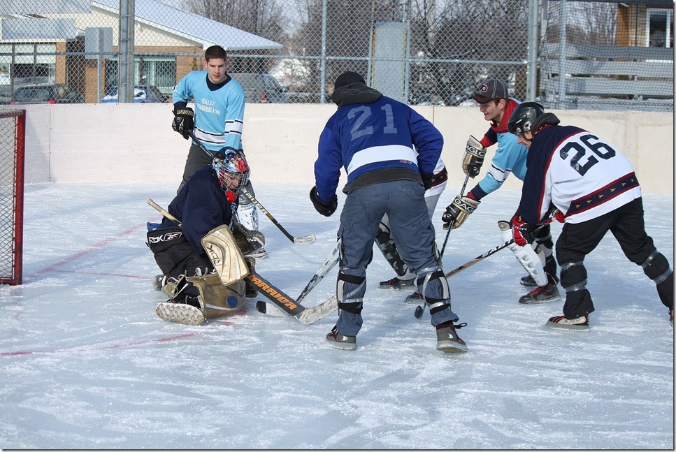 Tournoi annuel de hockey bottine de Racine