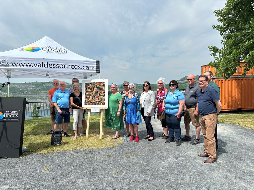 Première édition de Sculptures des Sources à La Place de la Traversée
