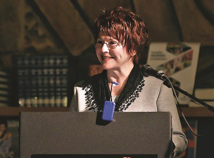 Un spectacle haut en couleur pour le Club de lecture d’Asbestos
