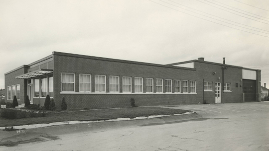 La maison Arthur Grenier Ltée, embouteilleur de Coca-Cola