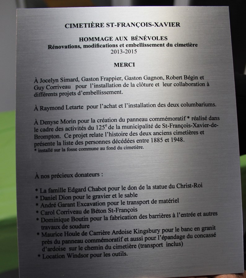 Une plaque commémorative pour le cimetière de St-François