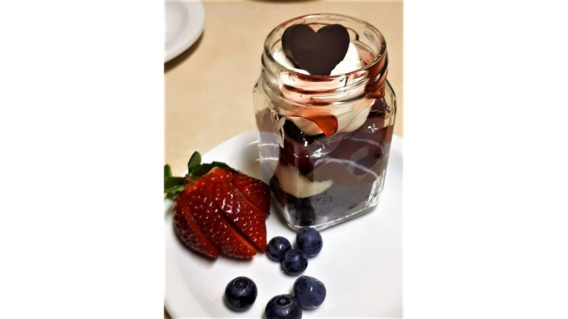 Confection de desserts de St-Valentin pour des élèves de l’Escale