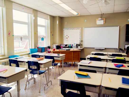 La violence envers le personnel explose dans les écoles du Québec