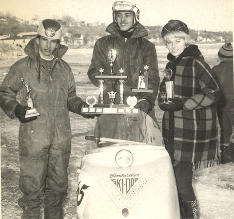 Course de Ski-doo, fin 1950