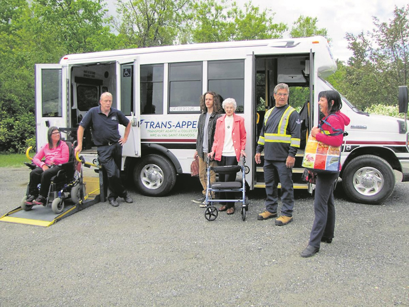 Une centaine d’enseignes et des abribus pour un transport collectif accessible partout sur le Val