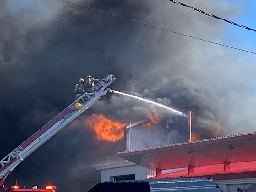 Incendie chez Équipements Champagne : une perte totale