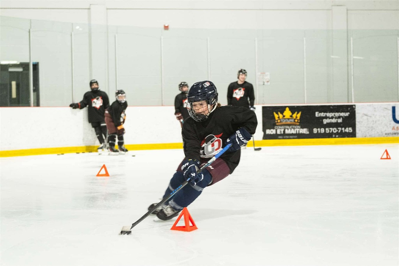 Au secondaire, Milan Gagné souhaite faire l’équipe de hockey du Triolet de Sherbrooke (sport-études).