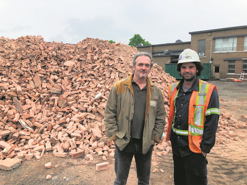 Sauvetage d’un matériau patrimonial : les briques de Richmond récupérées par HVSF