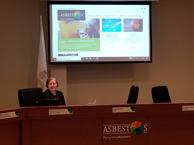 Un site internet complètement revampé pour la ville d’Asbestos