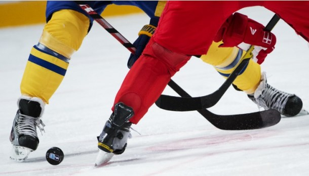 Une joute serrée et une autre à oublier au hockey commercial