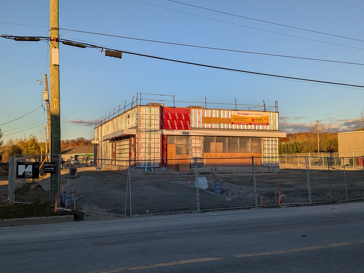 Ouverture attendue du restaurant McDonald’s de Val-des-Sources