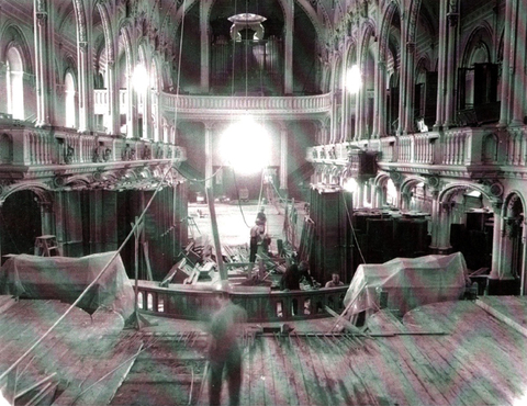 Rénovation de l'église de l'ouest en 1968