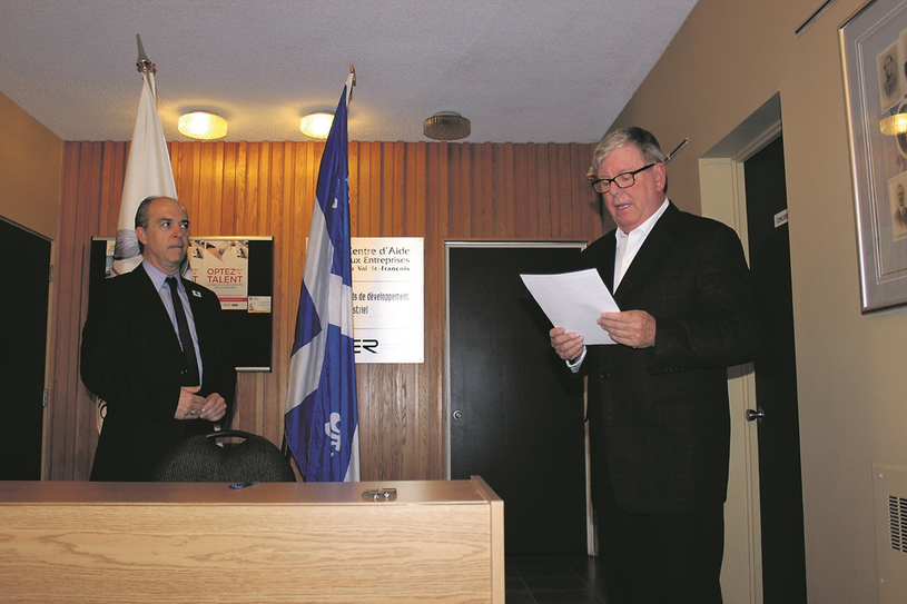 Assermentation du maire Ménard et des élus de Richmond