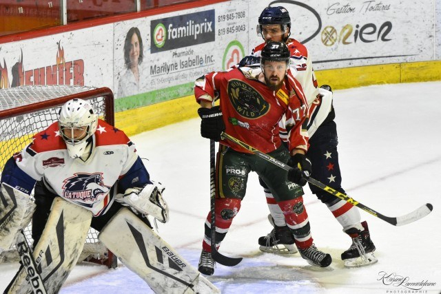 Le Desjardins-Wild s'est enlisé face aux Loups