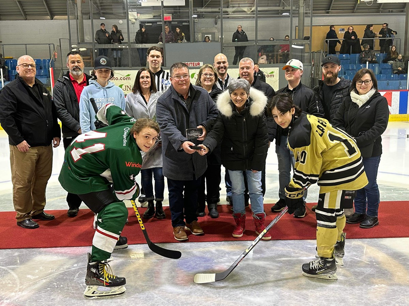 Bon départ pour le Tournoi de Hockey M13-M15 Sherwood de Windsor