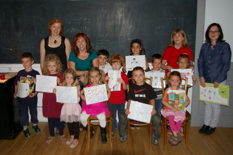 De jeunes artistes récompensés lors du lancement du Planificateur familial 2015