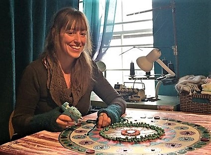 L’artiste-peinte Véronique Boislard au P'tit Bonheur de St-Camille