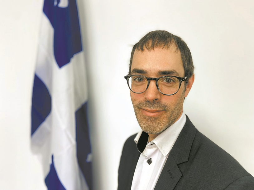 Un politicien expérimenté à la mairie de Stoke