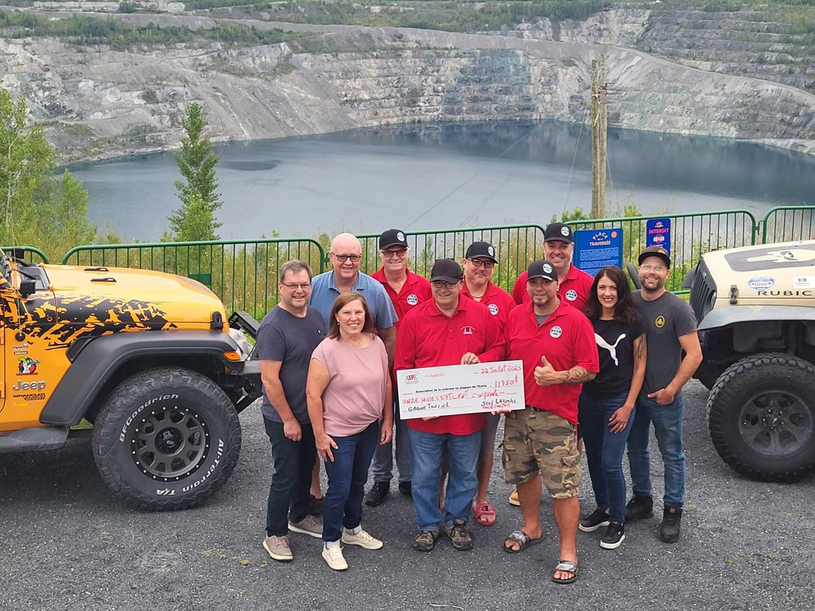 Gagne ton Ciel remet 11 750 $ à l’Association de la Sclérose en plaques de l’Estrie