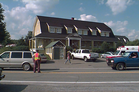 Exposition de voitures antiques en 1998