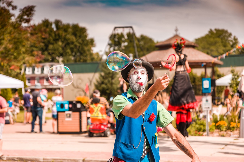 Le cirque est à l'honneur au centre-ville de Richmond