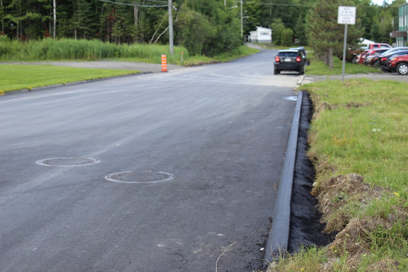 L’asphaltage de rues à Windsor se poursuit pour une autre année