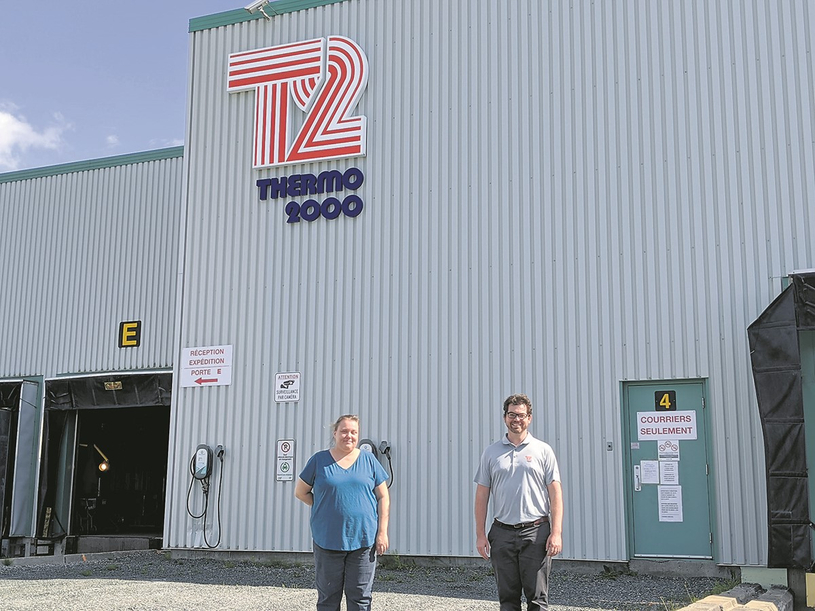 L’entreprise Thermo 2000 remet Un Panier Bleu richmondais à ses employés