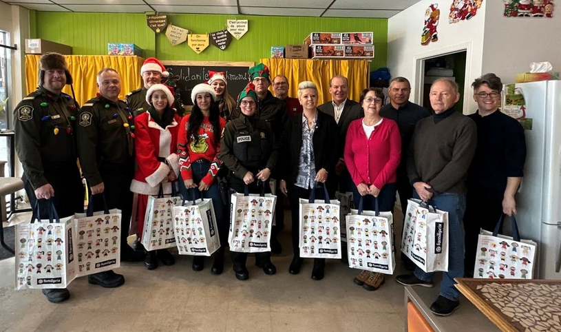 Distribution des paniers de Noël à Richmond