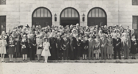 Salle paroissiale, fin des années 60
